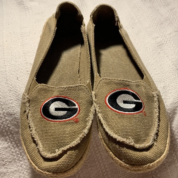 UGA GA Bulldogs Embroidered Logo Slip On Espadrilles - Picture 1 of 10